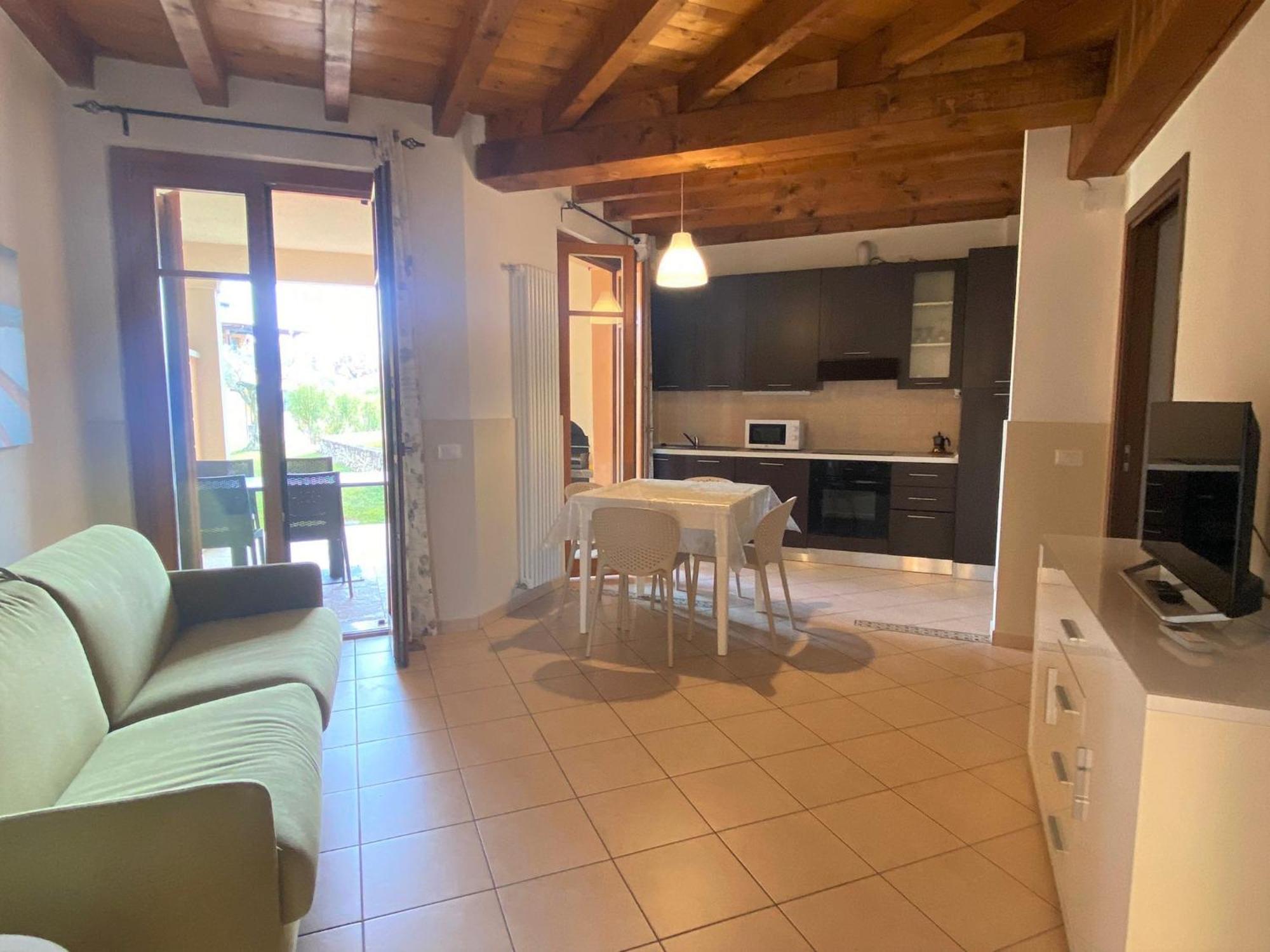 The Flowers - Apartments With Private Garden In Residence With Pool Manerba del Garda Exterior foto