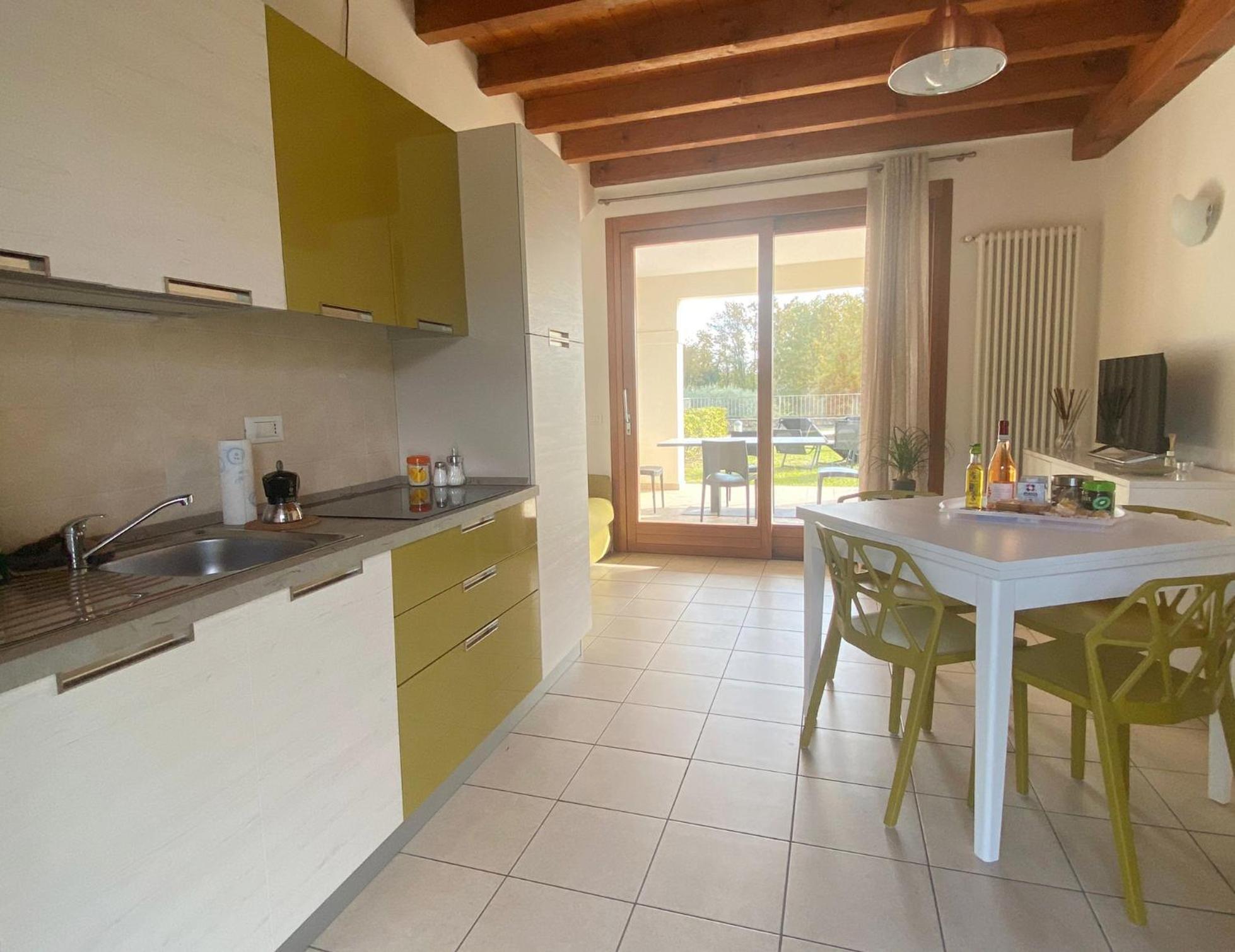 The Flowers - Apartments With Private Garden In Residence With Pool Manerba del Garda Exterior foto
